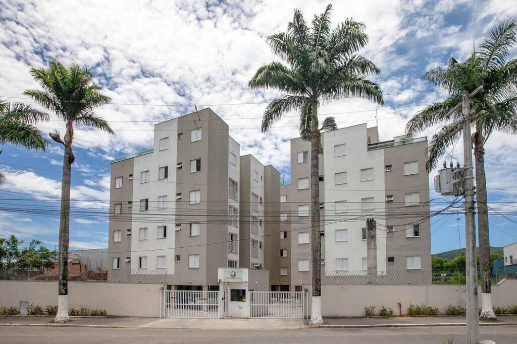 Apartamento Em Ubatuba Proximo A Praia Grande Exterior foto